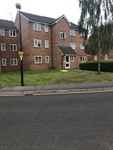 1 Bedroom Flat To Rent In Leigh Hunt Drive, London, N14