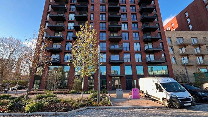 1 Bedroom Flat To Rent In Curlew House, Poplar Riverside, Hawser Lane, Poplar, E14
