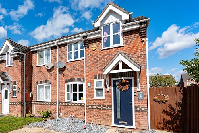 3 Bedroom End Of Terrace House For Sale In Sir Isaac Newton Drive, Wyberton, Boston, Lincolnshire, PE21