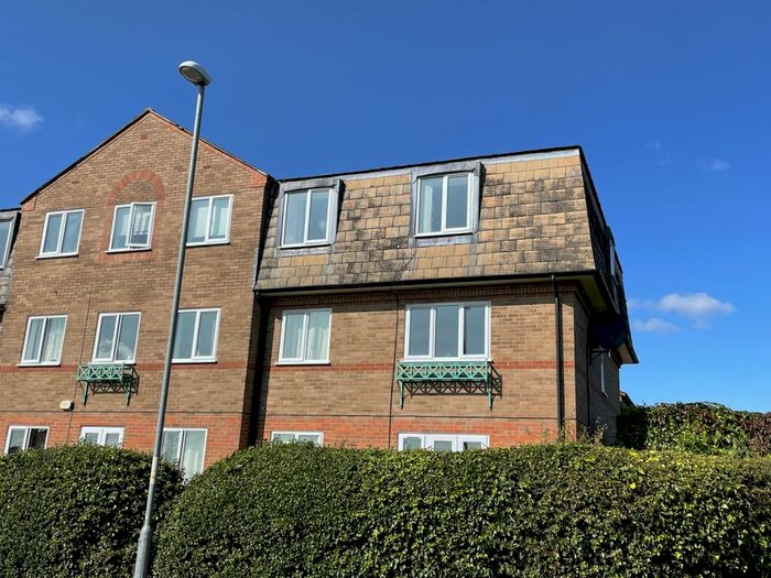 2 Bedroom Flat To Rent In Redcot Mews, Stamford, PE9