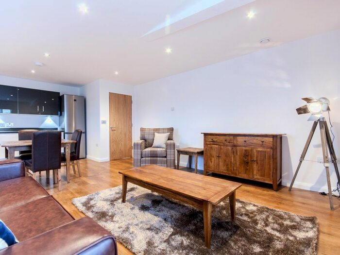 2 Bedroom Flat To Rent In Mill Street, Central Oxford, OX2