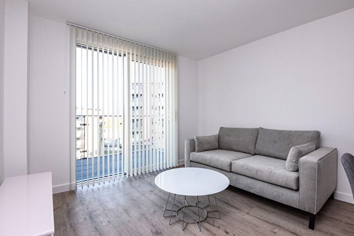 1 Bedroom Flat To Rent In Middlewood Street, Salford, M5