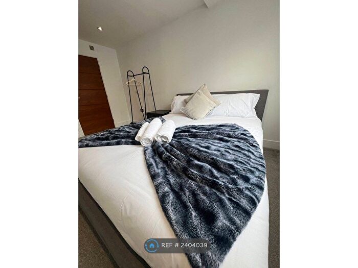 Studio To Rent In Clarence Road, Southsea, PO5