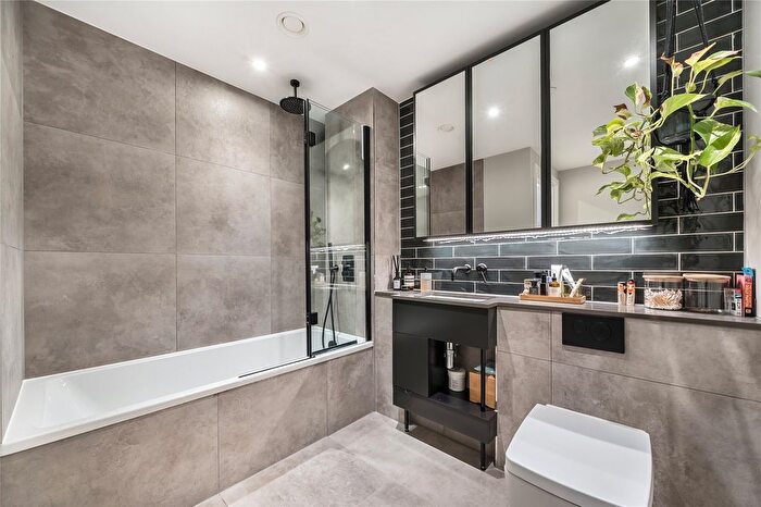1 Bedroom Flat To Rent In New Tannery Way, London, SE1