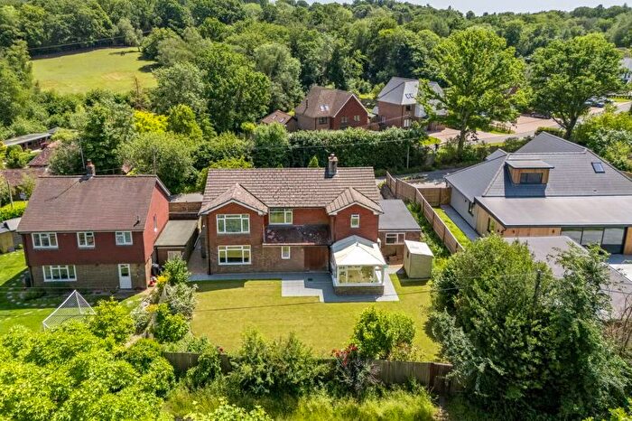 4 Bedroom Detached House For Sale In Clackhams Lane, Crowborough, TN6