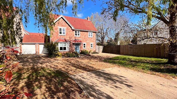 5 Bedroom Detached House For Sale In Westfield Road, PE15