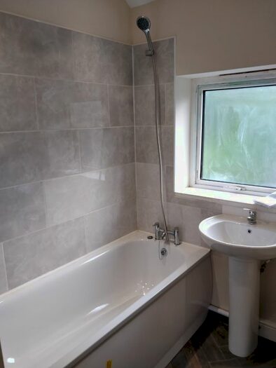 3 Bedroom Terraced House To Rent In Gwylfa Road, Swansea, SA1