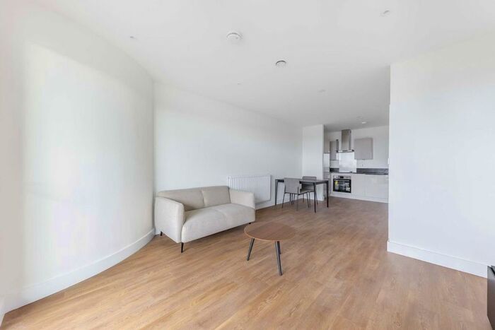 1 Bedroom Flat To Rent In Union Way, London, NW10