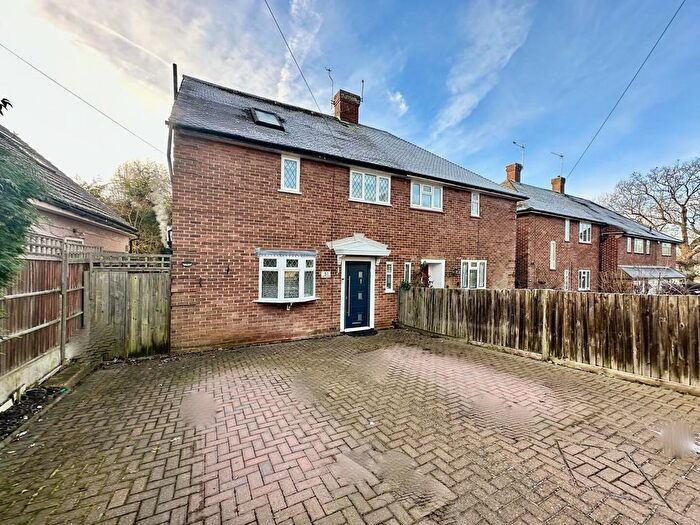 4 Bedroom Semi-Detached House For Sale In Alexandra Road, Borehamwood, WD6
