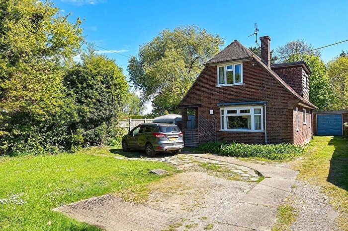 3 Bedroom Detached House For Sale In Main Road, Woodham Ferrers, CM3