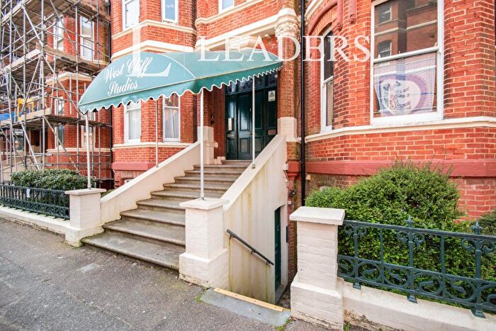 Studio To Rent In West Cliff Studios, Durley Gardens, BH2