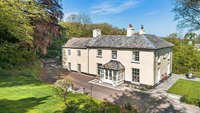 5 Bedroom Detached House For Sale In Beaworthy, EX21