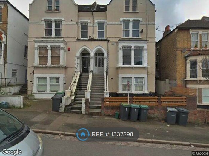 2 Bedroom Flat To Rent In Ferme Park Rd, London, N8