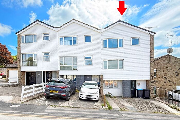 4 Bedroom Semi-Detached House For Sale In Castle Ings Road, Knaresborough, HG5