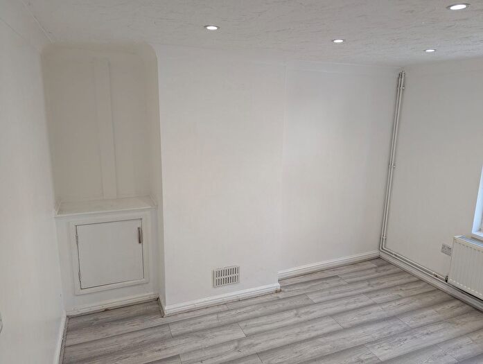 2 Bedroom Terraced House To Rent In Albion Road, Great Yarmouth, Norfolk, NR30