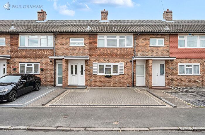3 Bedroom Terraced House For Sale In St. Johns Road, Carshalton, SM5
