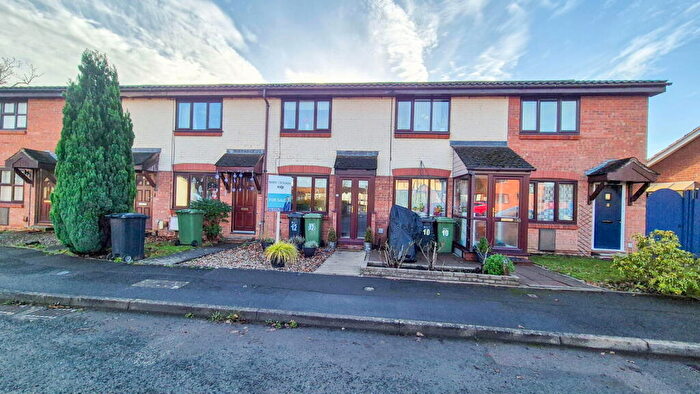 2 Bedroom Terraced House For Sale In Plumpton Avenue, Hereford, HR4