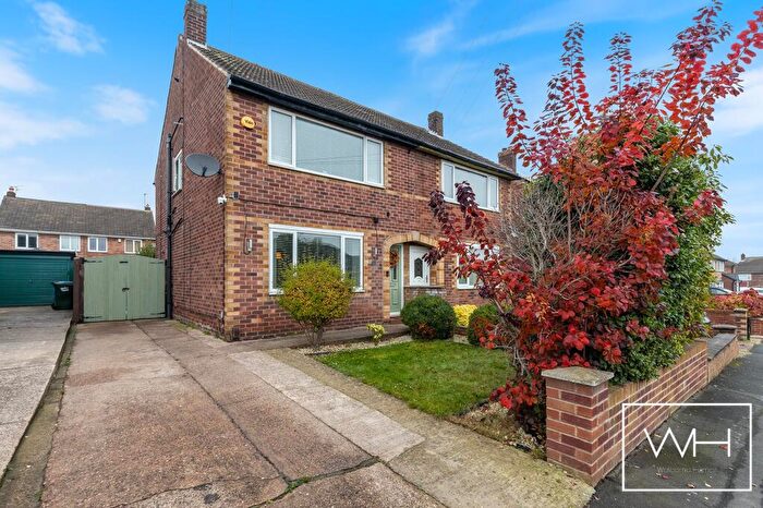 3 Bedroom Semi-Detached House For Sale In St. Pauls Parade, Scawsby, Doncaster, DN5