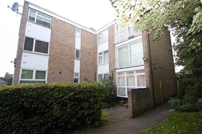 1 Bedroom Flat To Rent In Dunwood Court, Boyn Valley Road, Maidenhead, SL6