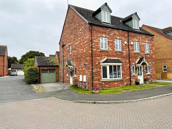 4 Bedroom Semi-Detached House For Sale In Olive Grove, Goole, DN14