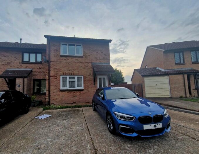 1 Bedroom Maisonette To Rent In Gatcombe, Netley, SO31