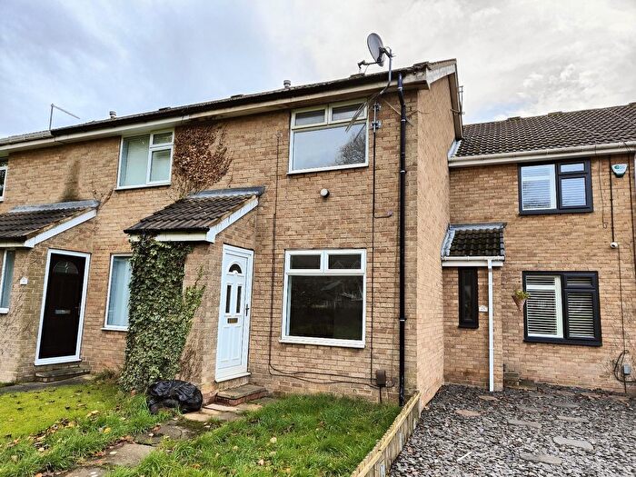 2 Bedroom Terraced House To Rent In Pear Tree Walk, Wakefield, West Yorkshire, WF2