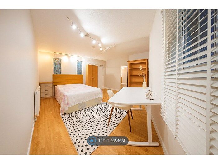 5 Bedroom Flat To Rent In Upper York Street, Bristol, BS2