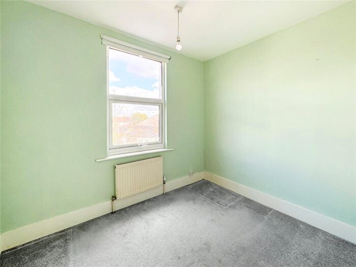 3 Bedroom Terraced House For Sale In High Street, Swanley, Kent, BR8