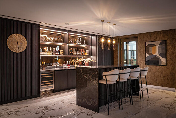 1 Bedroom Apartment For Sale In One Thames Quay, Canary Wharf, E14