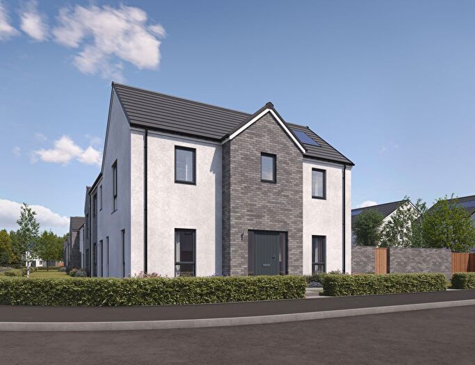 3 Bedroom Semi-detached House For Sale In Mcewen Circle, Kintore, AB51