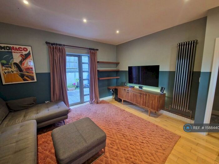 1 Bedroom Flat To Rent In Gloucester Road, Bristol, BS7