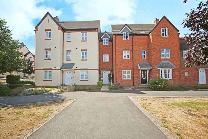 2 Bedroom Flat For Sale In Wellington Avenue, Meon Vale, Stratford-upon-Avon, Warwickshire, CV37