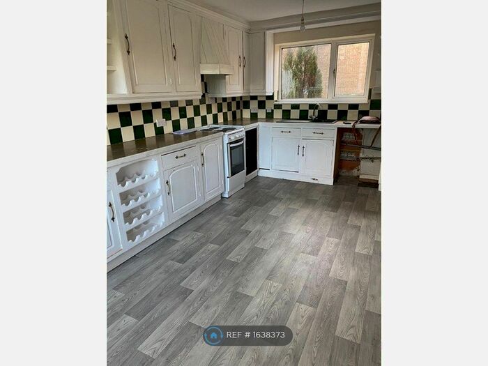 4 Bedroom Terraced House To Rent In Eyrescroft, Peterborough, PE3