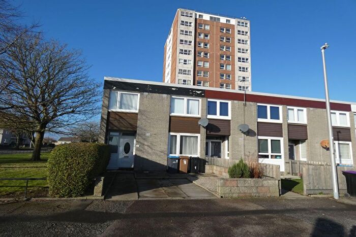 3 Bedroom End Of Terrace House For Sale In , Mastrick Junction, Aberdeen, AB16