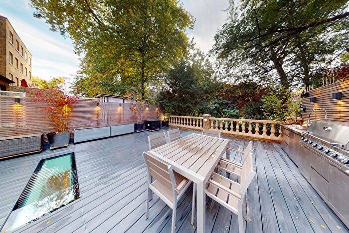 1 Bedroom Detached House For Sale In Rutland Gate, London, SW7