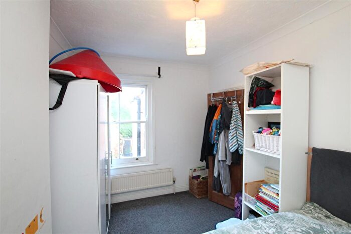 3 Bedroom Property To Rent In Scarletts Road, Colchester, CO1