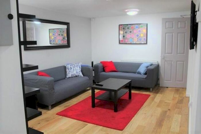 5 Bedroom Terraced House To Rent In Edinburgh Road, Liverpool, Merseyside, L7