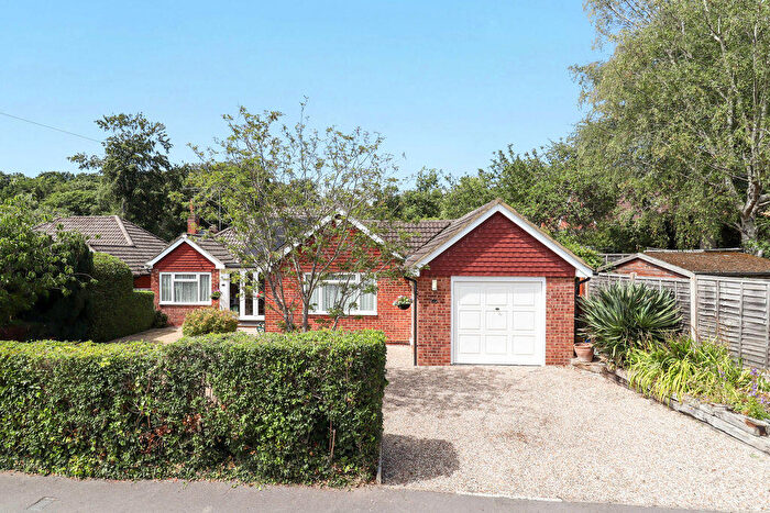 4 Bedroom Bungalow For Sale In Kent Road, Windlesham, GU20