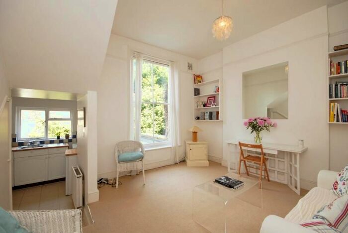 1 Bedroom Flat To Rent In Stanlake Villas, London, W12