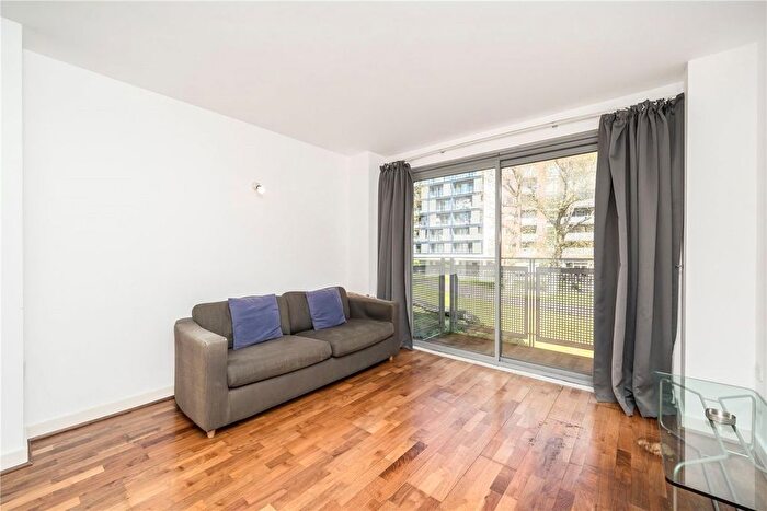 2 Bedroom Flat To Rent In Deals Gateway, Depford Bridge, SE13