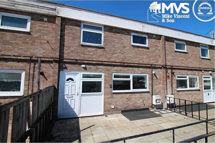 3 Bedroom Apartment For Sale In North Road, Great Clacton, CO15