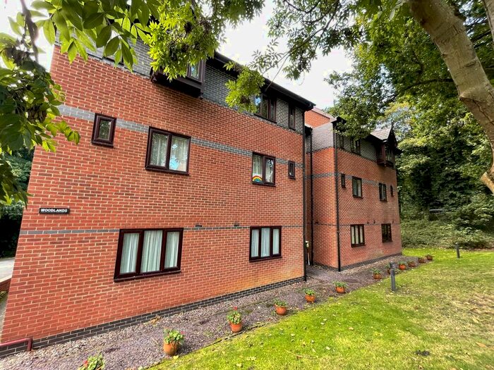 2 Bedroom Flat To Rent In Acer Grove, Ipswich IP8