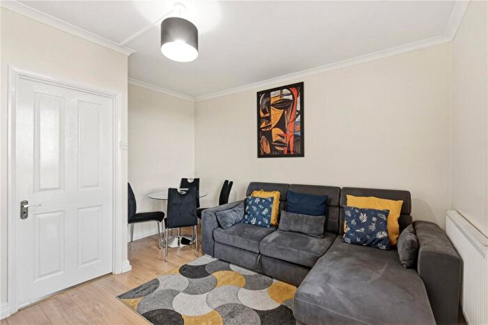 2 Bedroom Apartment For Sale In Wheatland House, East Dulwich Estate, London, SE22