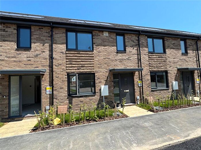 3 Bedroom Terraced House For Sale In Chadwick Avenue, Bordon, Hampshire, GU35