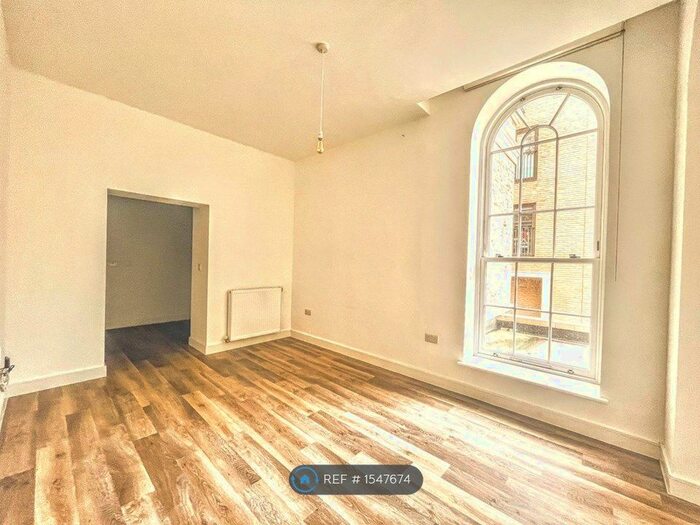 1 Bedroom Flat To Rent In St Clements Ave, London, E3