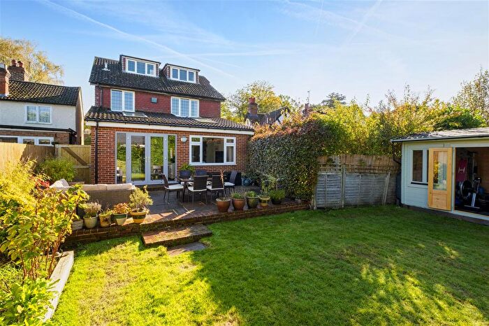 4 Bedroom Detached House For Sale In Brookview, Sutton Street, Bearsted, ME14