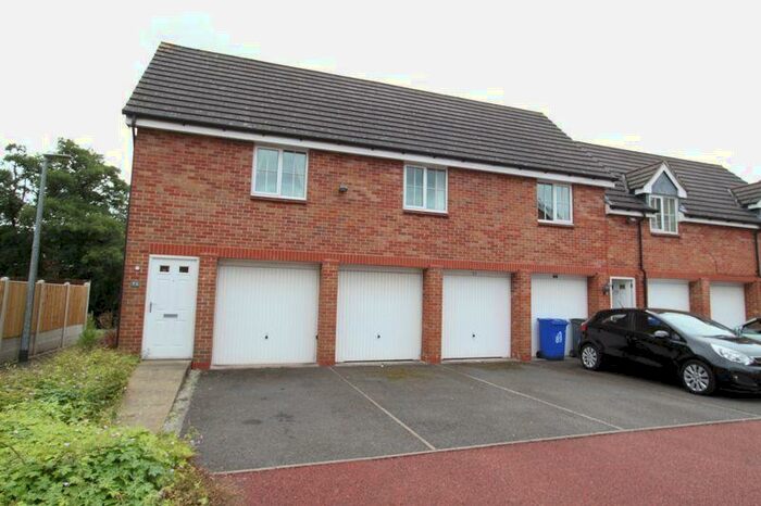 2 Bedroom Flat To Rent In Trent Bridge Close, Trentham, ST4