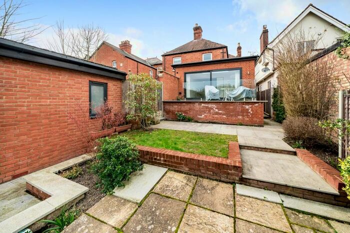 2 Bedroom Flat To Rent In Ascot, Berkshire, SL5