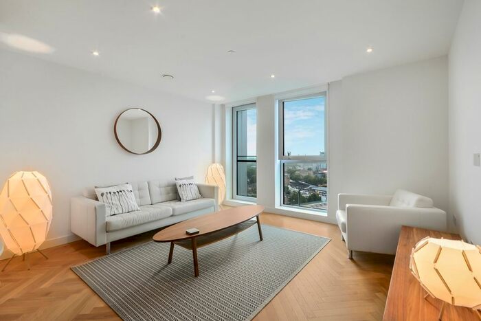 1 Bedroom Flat To Rent In Southwark Bridge Road, London, SE1