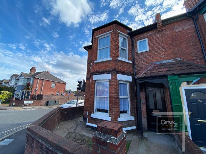 Studio To Rent In |Ref: |, Bitterne Road West, Southampton, SO18